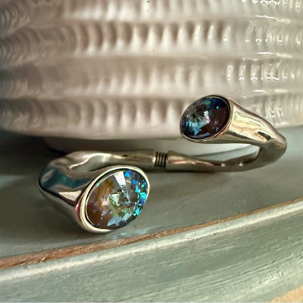 Vidda Spain Silver Plated Swarovski Crystal Hinged Bracelet